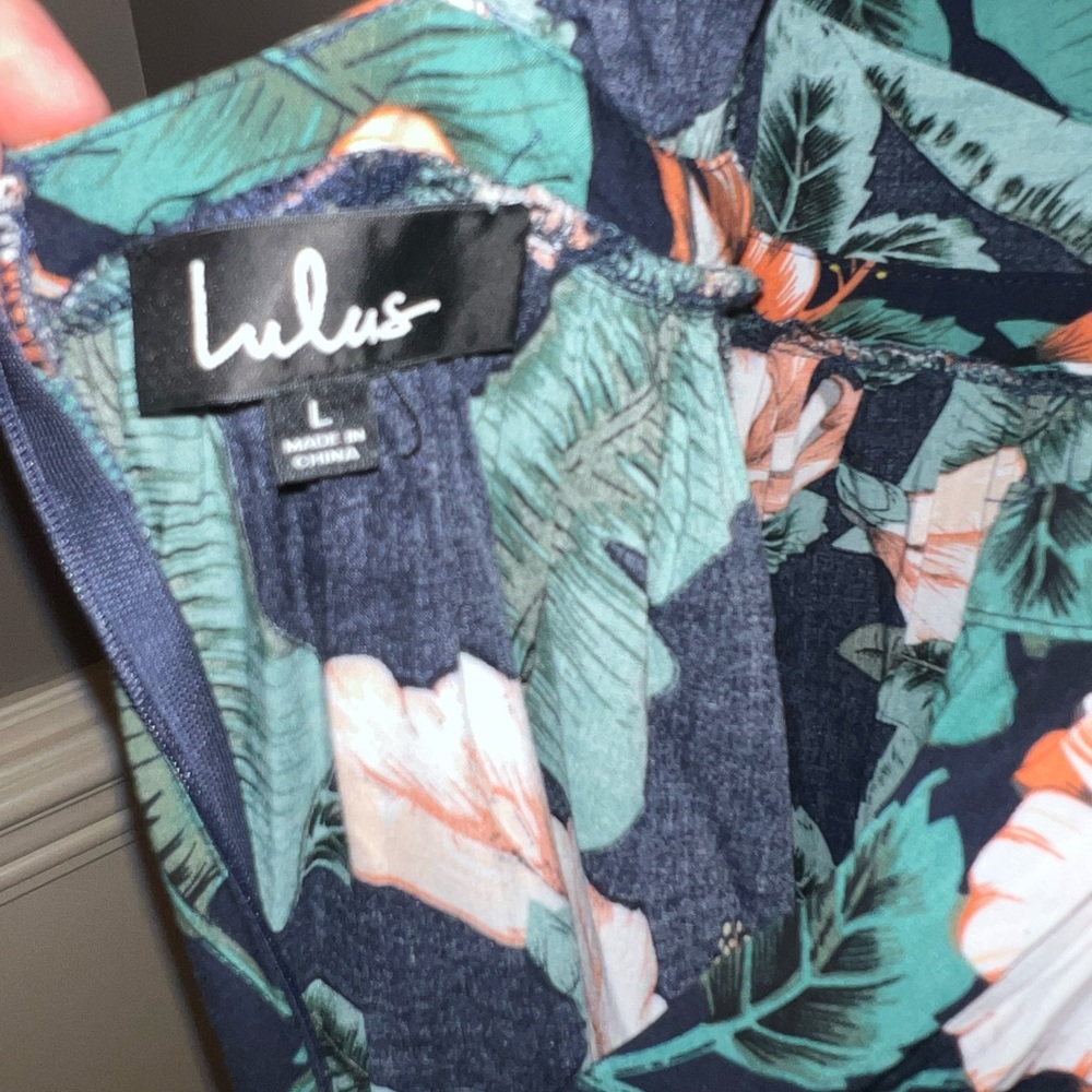 Lulu's Navy Floral Halter Maxi Dress with Green Leaves and Peach Blooms - Picture 8 of 9